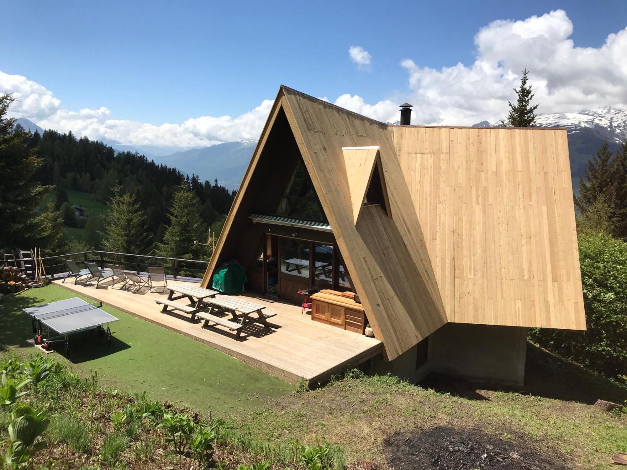 Le Chalet Pointu De Capucine Bourg-Saint-Maurice Exterior photo